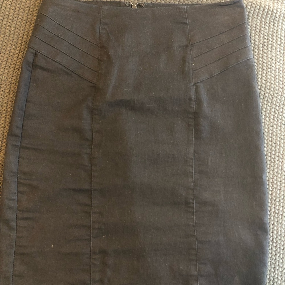 Pencil skirt